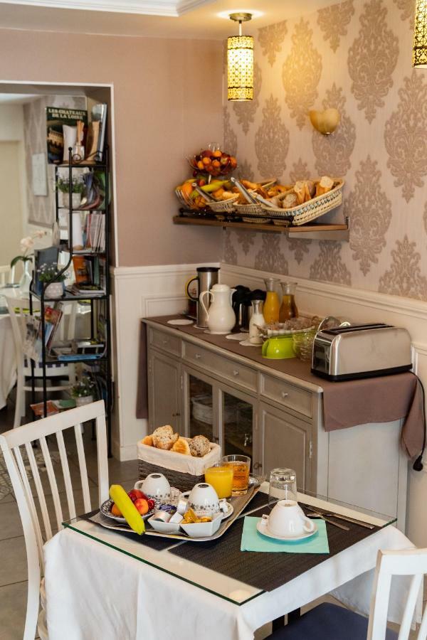 Hotel Henri IV Sully-sur-Loire Zewnętrze zdjęcie